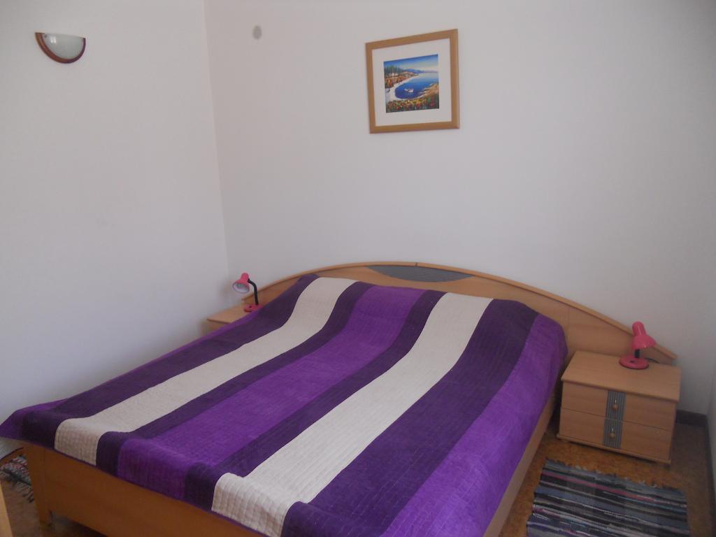 Apartments Villa Alfa Трогир Стая снимка